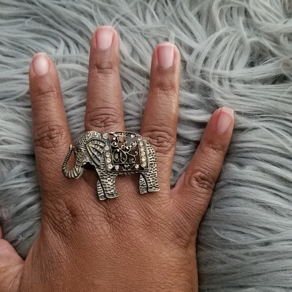 Elephant statement ring - Picture 7 of 7